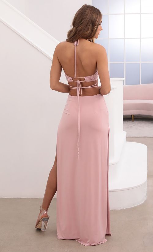 Picture Artemis Ruched Halter Set in Dusty Pink. Source: https://media.lucyinthesky.com/data/Apr21_1/500xAUTO/1V9A0816.JPG