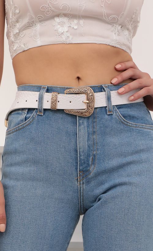 Western Cowgirl Belt in White and Gold