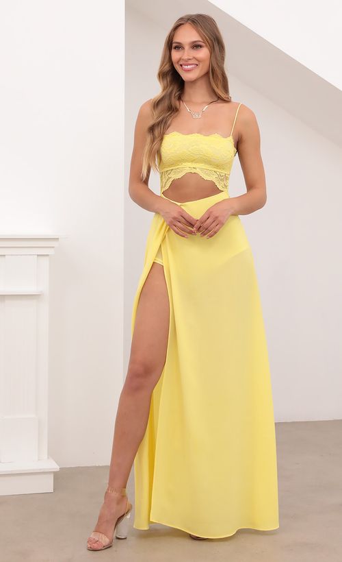 Picture Janice Cutout Maxi Dress in Yellow Lace. Source: https://media.lucyinthesky.com/data/Apr21_2/500xAUTO/1V9A3231.JPG