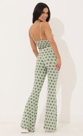 Picture thumb Oaklynn Two Piece Set in Green Geo Print. Source: https://media.lucyinthesky.com/data/Apr22_1/170xAUTO/1V9A3674.JPG