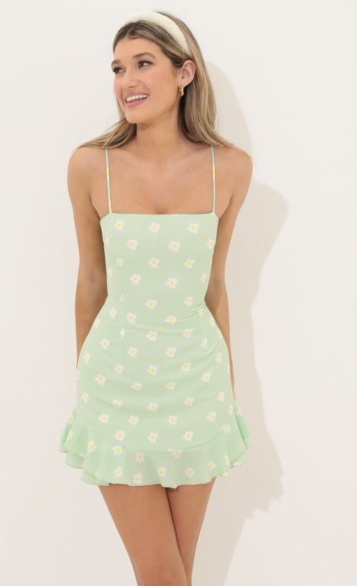 Picture Aubrey Ruffle Dress in Green Floral. Source: https://media.lucyinthesky.com/data/Apr22_1/500xAUTO/1V9A9053.JPG