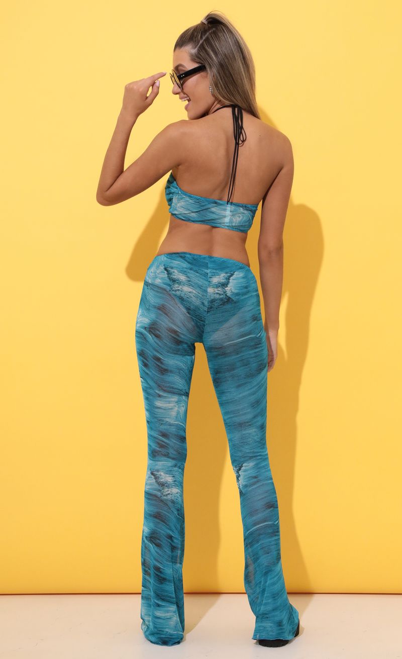 Picture Journee Three Piece Set in Blue Wave Mesh. Source: https://media.lucyinthesky.com/data/Apr22_1/800xAUTO/1V9A9527.JPG