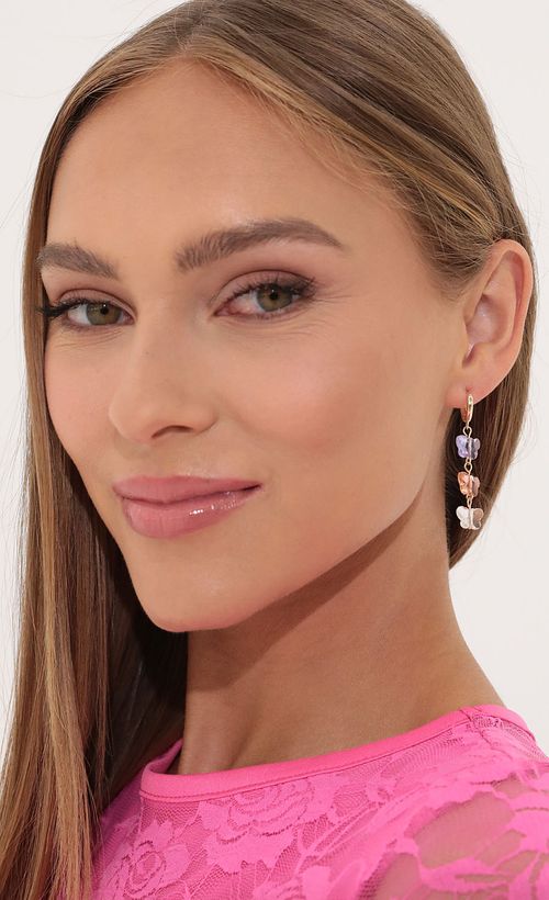 Picture Flutterby Earring in Multi. Source: https://media.lucyinthesky.com/data/Apr22_2/500xAUTO/1V9A0155.JPG