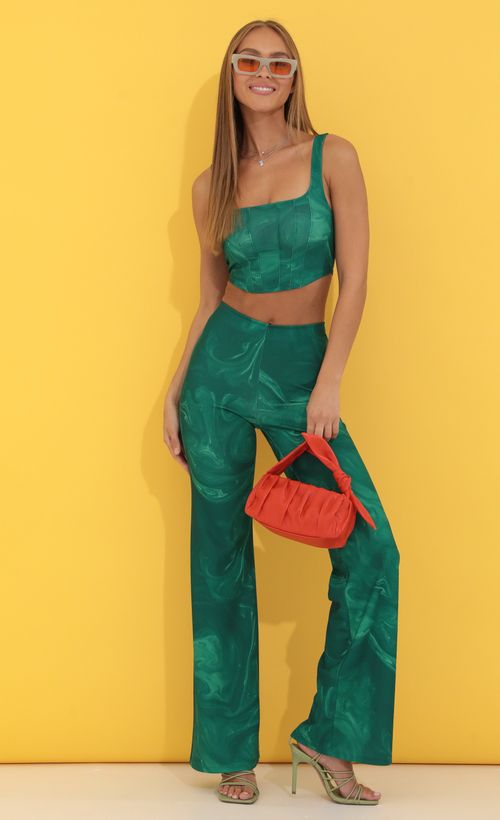 Picture Zenni Two Piece Set in Green Swirl Multi. Source: https://media.lucyinthesky.com/data/Apr22_2/500xAUTO/1V9A4279.JPG
