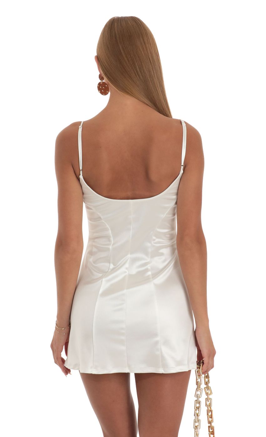 Picture Davia Satin Dress in White. Source: https://media.lucyinthesky.com/data/Apr23/850xAUTO/973b3b19-5fb0-4d20-bb10-26b1f7ef9643.jpg
