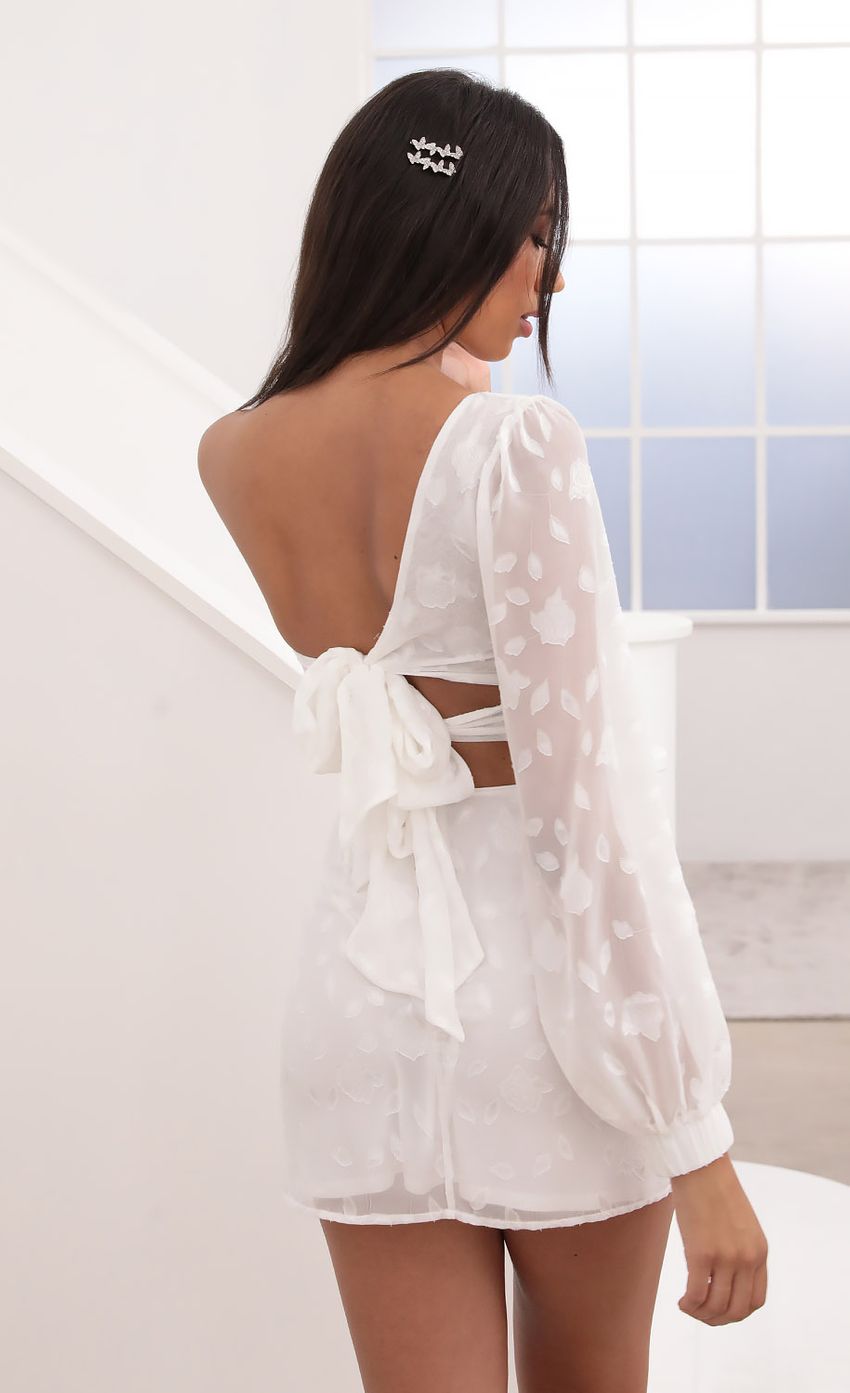Picture Jasmine One Shoulder Puff Sleeve Set in White Floral. Source: https://media.lucyinthesky.com/data/Aug20_1/850xAUTO/781A9988.JPG