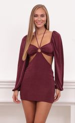 Picture Kinnsley Cutout Dress in Burgundy. Source: https://media.lucyinthesky.com/data/Aug21_2/150xAUTO/1V9A8581.JPG