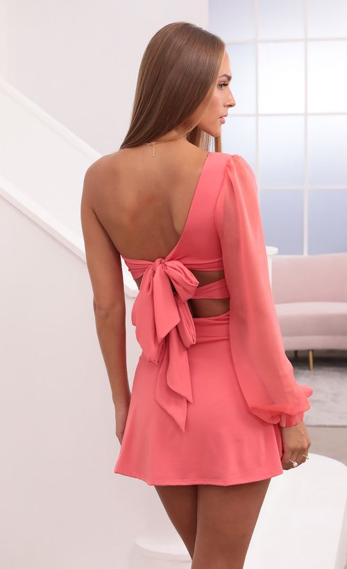 Picture Kailyn Shoulder Puff A-line Dress in Coral. Source: https://media.lucyinthesky.com/data/Aug21_2/500xAUTO/1V9A1038.JPG