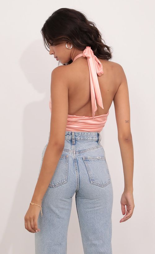 Picture Don't Cross Me Top in Peach. Source: https://media.lucyinthesky.com/data/Aug21_2/500xAUTO/1V9A6540.JPG