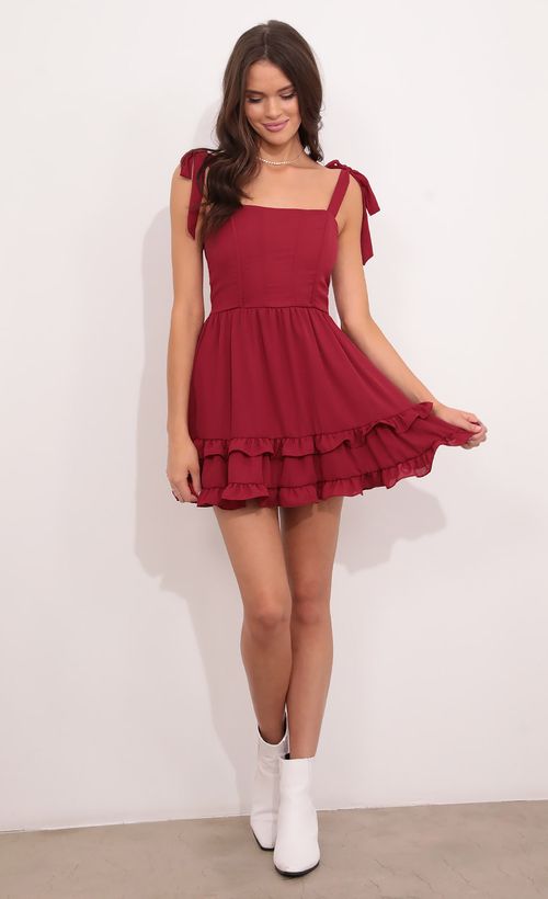 Picture Netty Corset Dress in Burgundy. Source: https://media.lucyinthesky.com/data/Aug21_2/500xAUTO/1V9A8451.JPG
