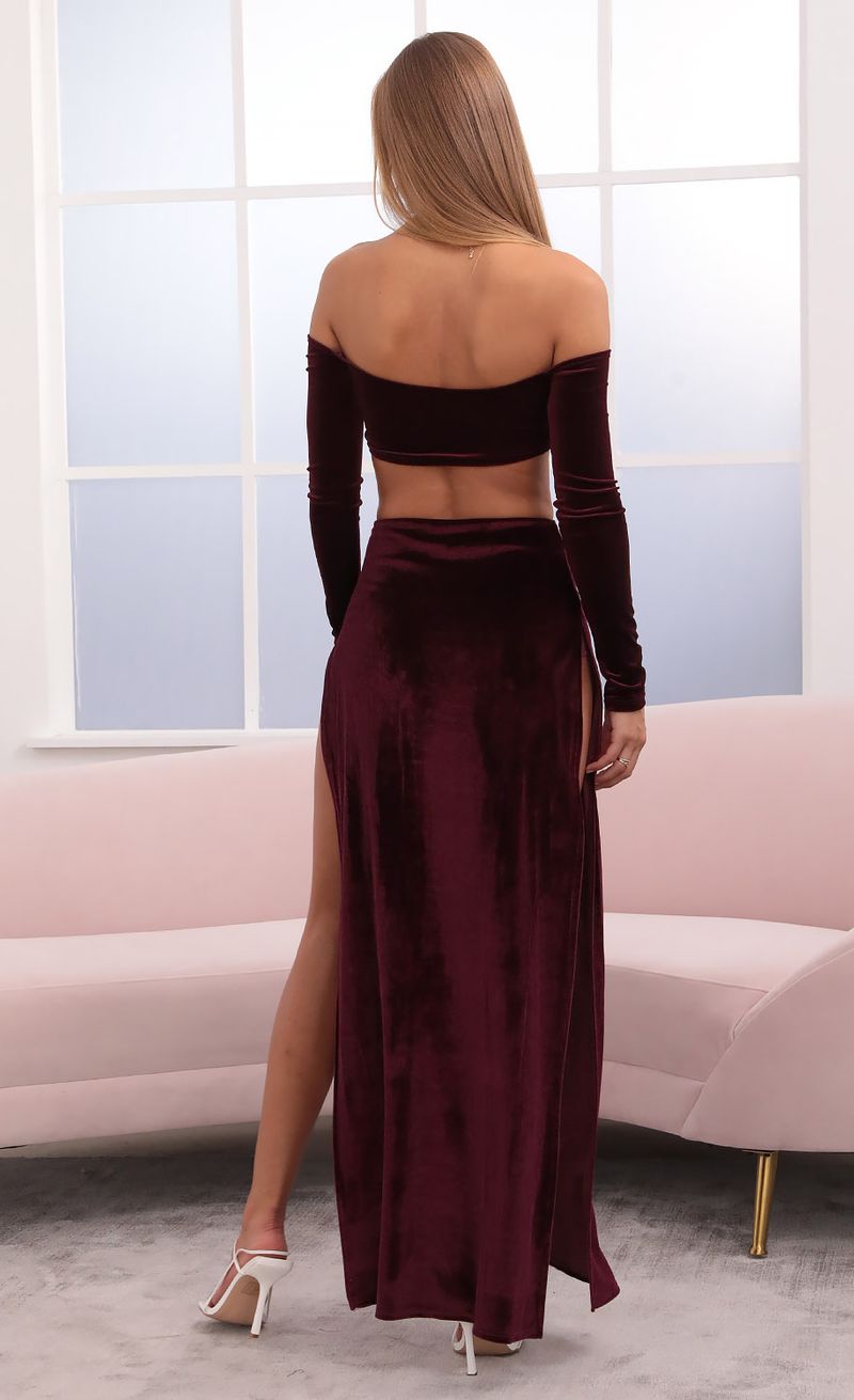 Picture Milan Maxi Set in Burgundy. Source: https://media.lucyinthesky.com/data/Aug21_2/800xAUTO/1V9A8990.JPG