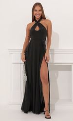 Picture Kellie Halter Maxi Dress in Black. Source: https://media.lucyinthesky.com/data/Dec21_2/150xAUTO/1V9A1749.JPG
