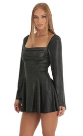 Picture thumb Sirena Foil Flare Sleeve Dress in Black. Source: https://media.lucyinthesky.com/data/Dec22/170xAUTO/04692371-b5e2-41d4-bc62-584faca1b584.jpg