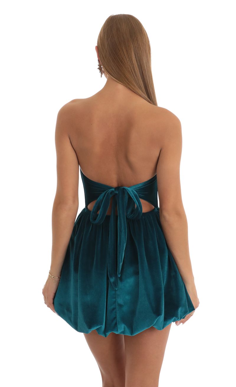 Picture Amabel Velvet Bubble Dress in Teal. Source: https://media.lucyinthesky.com/data/Dec22/800xAUTO/15b5d244-3ae2-4cd6-8963-56cfc6cd80cc.jpg