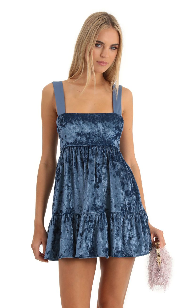 Aurora Velvet Square Neckline Dress in Blue