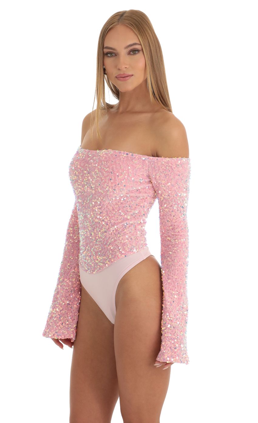 Picture Das Velvet Sequin Bodysuit in Pink. Source: https://media.lucyinthesky.com/data/Dec22/850xAUTO/22c57ac9-30cf-4a89-8c1e-b462cbc89839.jpg