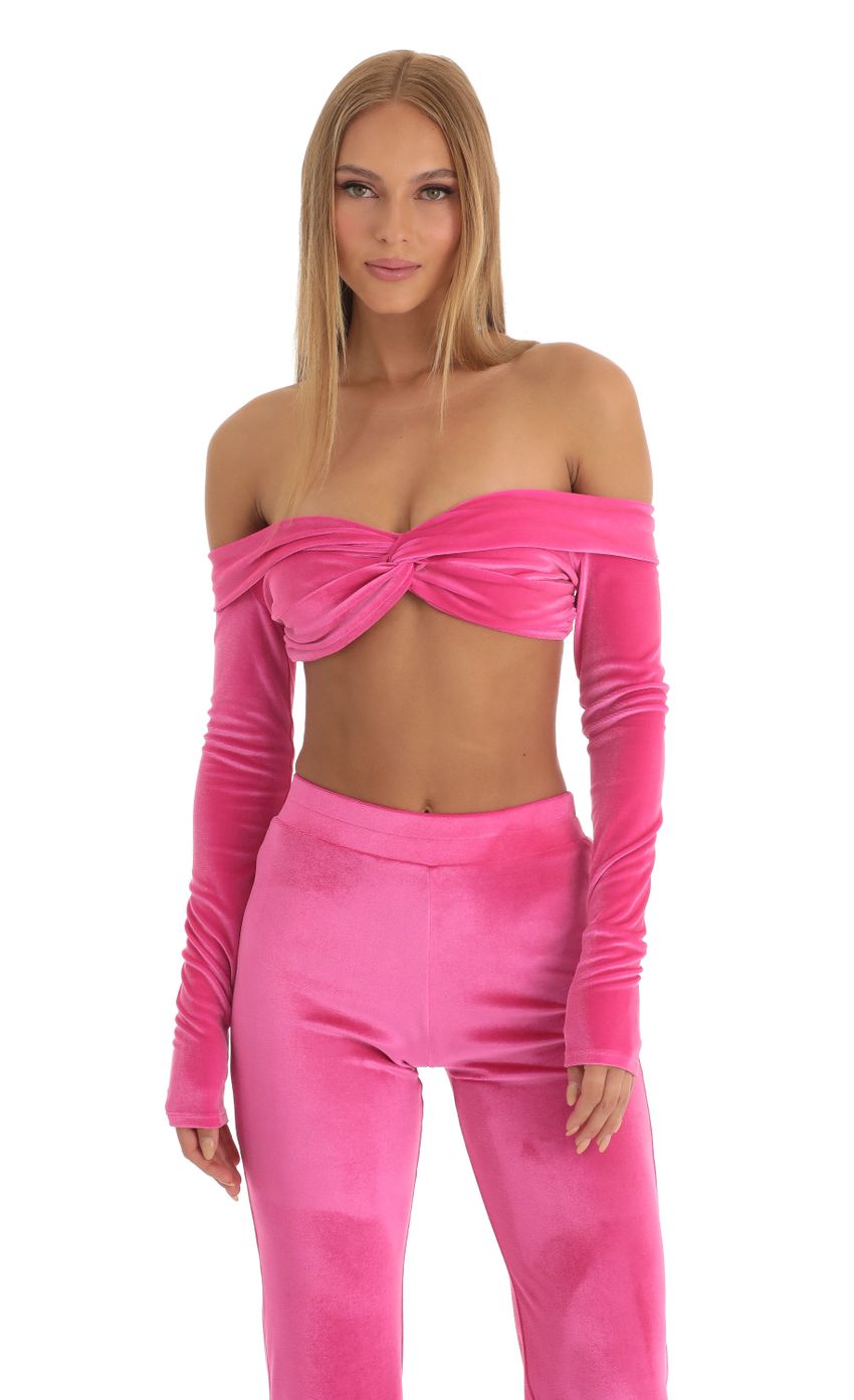 Picture Zayla Velvet Two Piece Pant Set in Hot Pink. Source: https://media.lucyinthesky.com/data/Dec22/850xAUTO/6ea0ea07-ad25-4ea3-975a-be6dfbe3492a.jpg