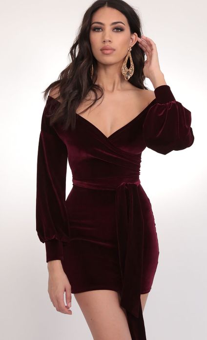 Party dresses > Off The Shoulder Wine Velvet Dress