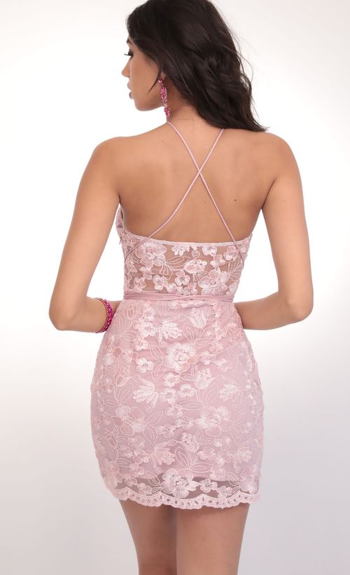 Picture Camila Scallop Lace Bodycon in Dusty Pink. Source: https://media.lucyinthesky.com/data/Feb20_1/500xAUTO/781A9004.JPG