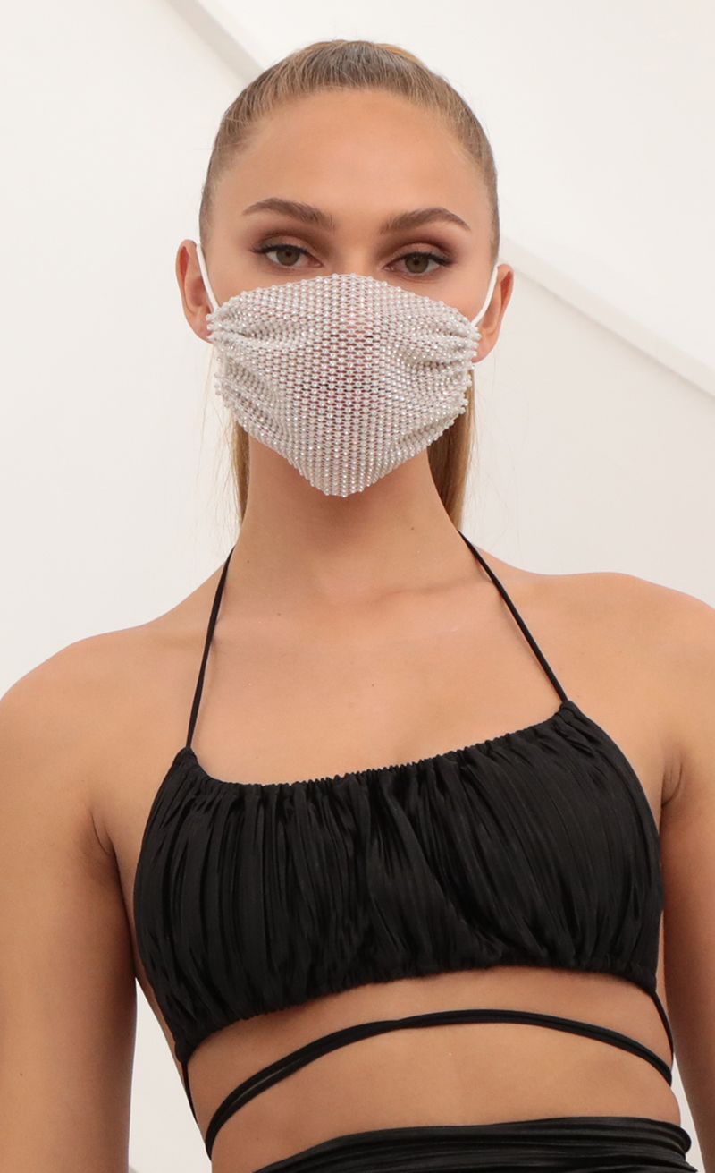 Picture Rhinestone Mesh Mask Cover. Source: https://media.lucyinthesky.com/data/Feb21_1/800xAUTO/AT2A5952_COPY.JPG