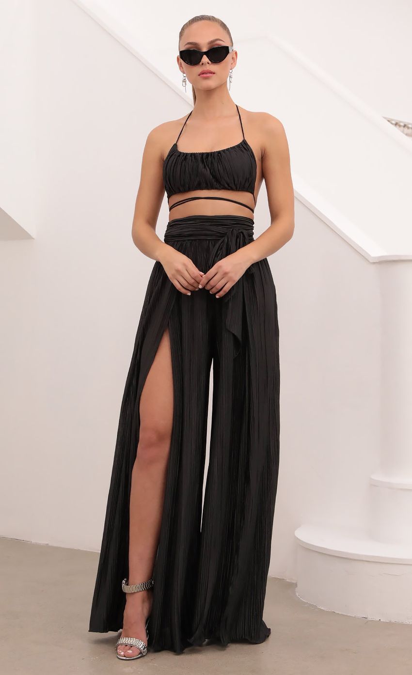 Picture Lyla Two Piece Set in Black Shimmer. Source: https://media.lucyinthesky.com/data/Feb21_2/850xAUTO/1V9A6895.JPG