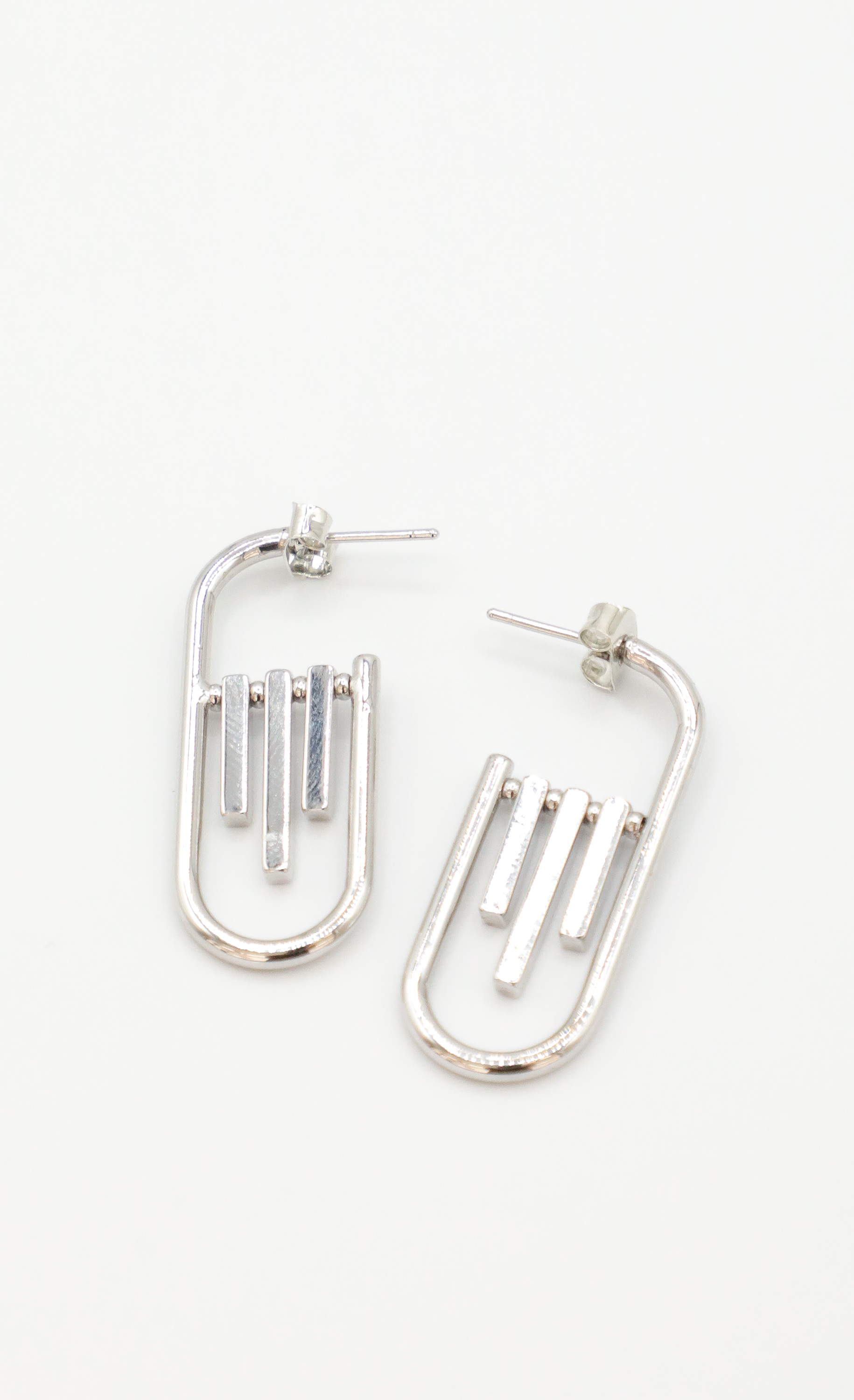 Girl On The Go Earring in Silver