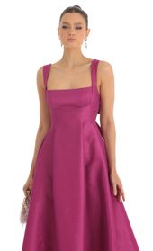 Picture thumb Foxie Fit and Flare Maxi Dress in Dark Pink. Source: https://media.lucyinthesky.com/data/Feb23/170xAUTO/022ff925-4f98-41b8-abd8-140d6c79b0f1.jpg