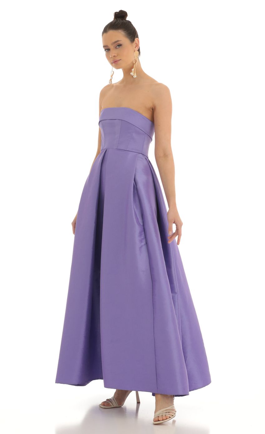 Picture Kerran Strapless Corset Maxi Dress in Purple. Source: https://media.lucyinthesky.com/data/Feb23/850xAUTO/414e8588-8941-491f-875e-41000cfe95a3.jpg