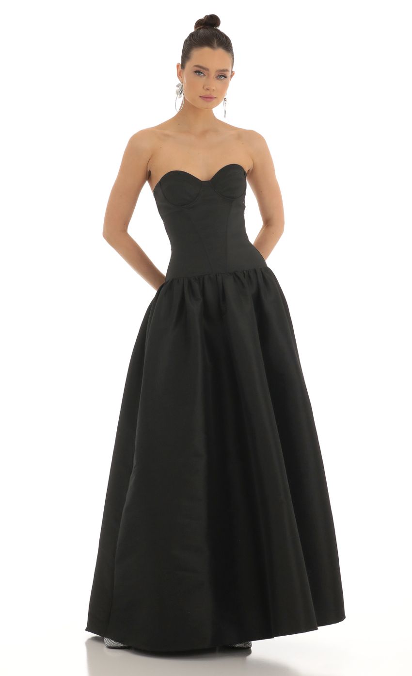Picture Brinly Strapless Corset Maxi Dress in Black. Source: https://media.lucyinthesky.com/data/Feb23/850xAUTO/cbce7db0-9c43-4378-b103-54b85308139c.jpg