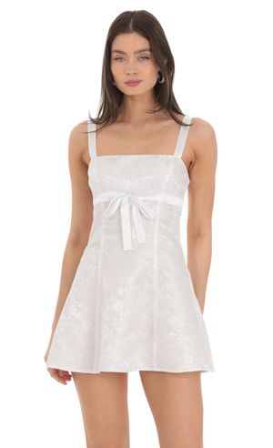 Vivia A-line Plunge Lace Dress In White