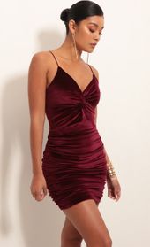 Picture thumb Talia Front Twist Dress in Wine Velvet. Source: https://media.lucyinthesky.com/data/Jan19_2/170xAUTO/0Y5A4190.JPG