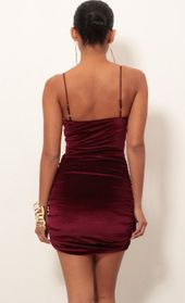 Picture thumb Talia Front Twist Dress in Wine Velvet. Source: https://media.lucyinthesky.com/data/Jan19_2/170xAUTO/0Y5A4212.JPG