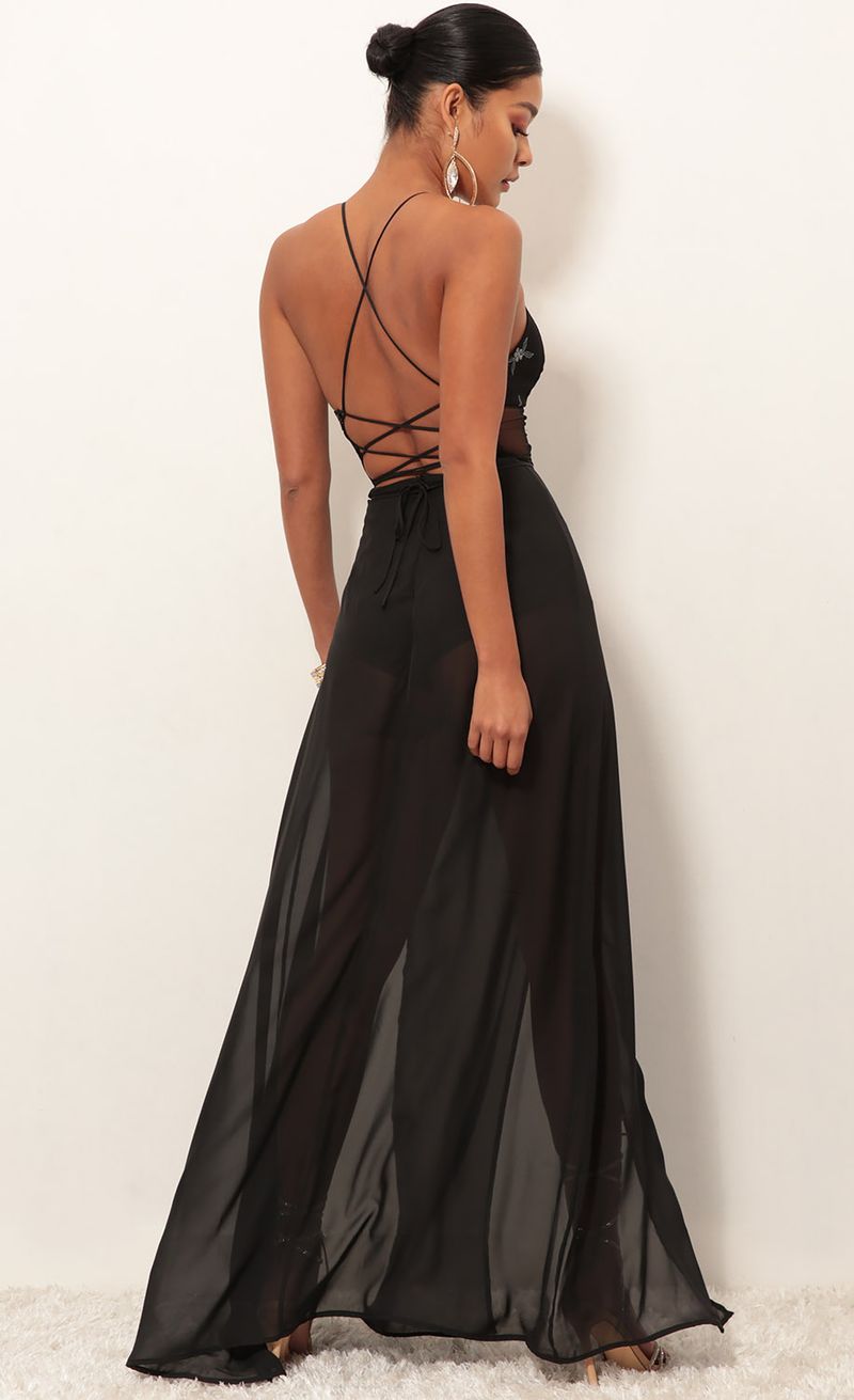 Loveable Lace Maxi Dress in Black 