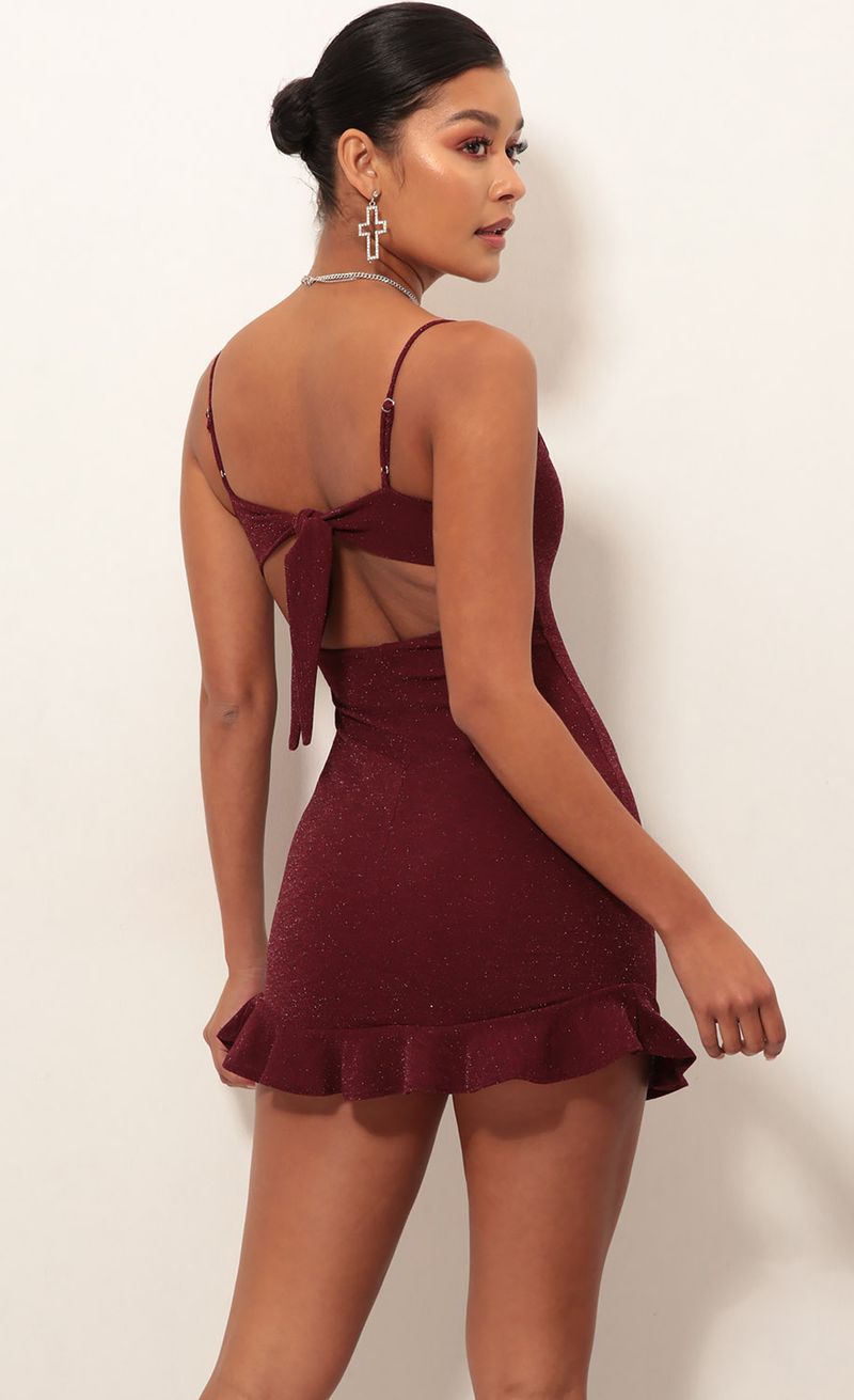 Picture Monroe Ruffle Dress In Burgundy Shimmer. Source: https://media.lucyinthesky.com/data/Jan19_2/800xAUTO/0Y5A3851.JPG