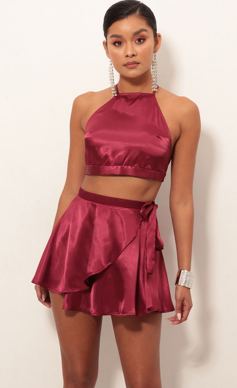 Picture Beverly Hills Satin Set in Merlot. Source: https://media.lucyinthesky.com/data/Jan19_2/800xAUTO/0Y5A4698S.JPG