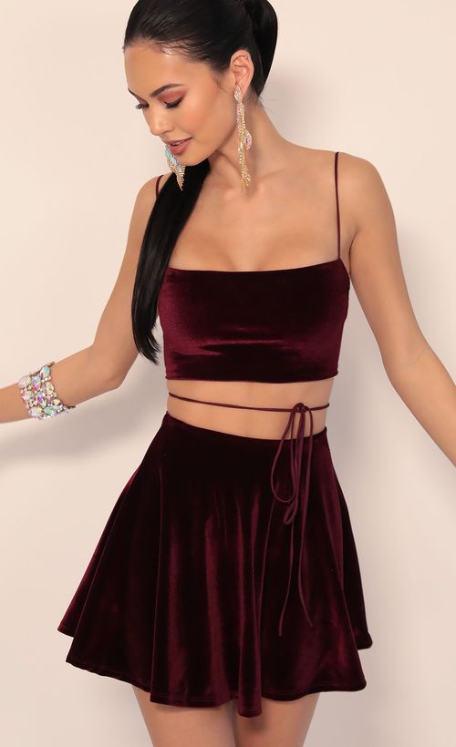 Picture Kyra Velvet A-line Set in Wine. Source: https://media.lucyinthesky.com/data/Jan20_1/500xAUTO/781A4746.JPG