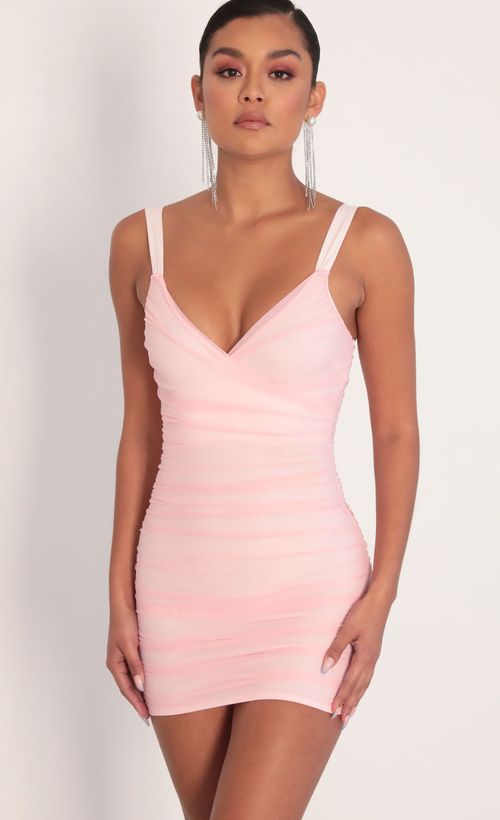 Picture Sweetheart Mesh Dress in Blush. Source: https://media.lucyinthesky.com/data/Jan20_2/500xAUTO/781A1714.JPG