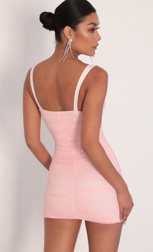 Picture Sweetheart Mesh Dress in Blush. Source: https://media.lucyinthesky.com/data/Jan20_2/500xAUTO/781A1749.JPG