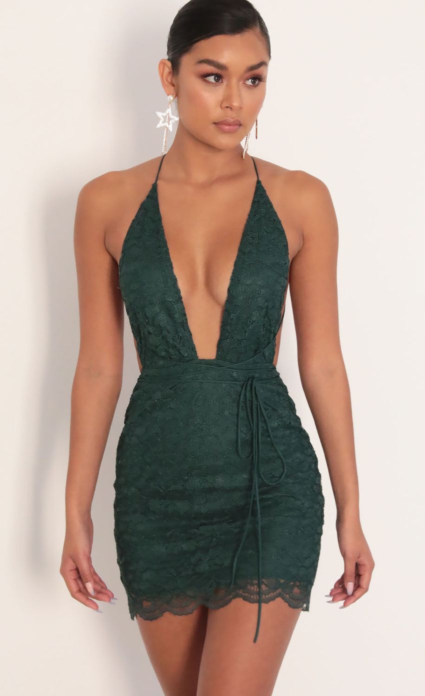 Picture Azlin Plunge Lace Dress in Hunter Green. Source: https://media.lucyinthesky.com/data/Jan20_2/850xAUTO/781A7488.JPG