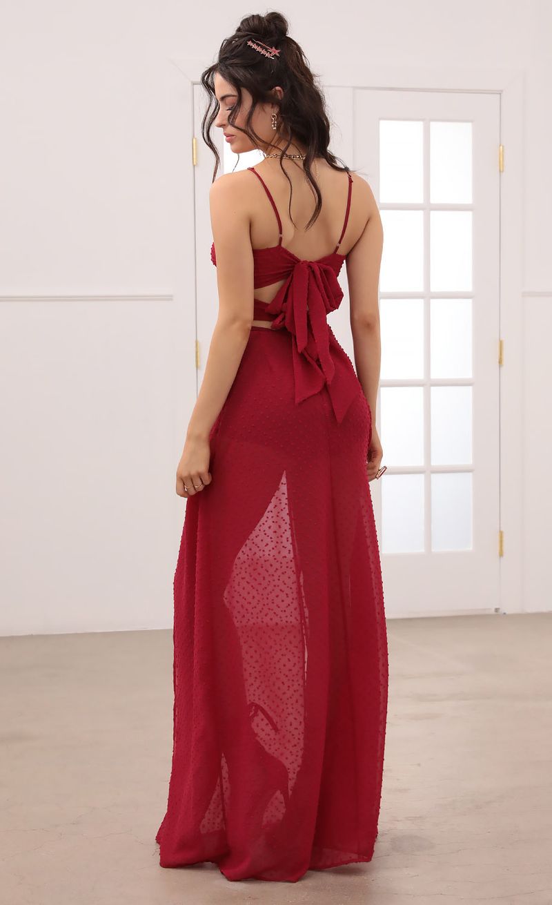 Picture Taylor Front Twist Chiffon Maxi Dress in Burgundy. Source: https://media.lucyinthesky.com/data/Jan21_2/800xAUTO/1V9A8050.JPG