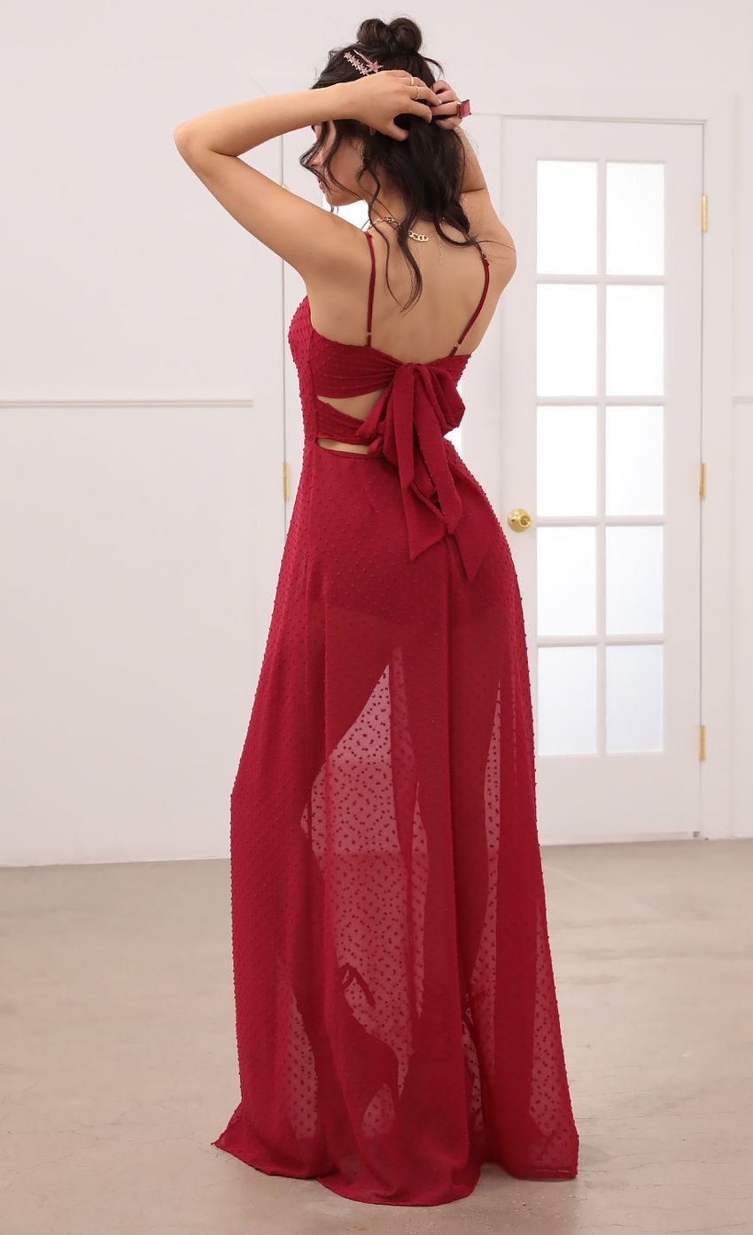 Picture Taylor Front Twist Chiffon Maxi Dress in Burgundy. Source: https://media.lucyinthesky.com/data/Jan21_2/850xAUTO/1V9A8054.JPG