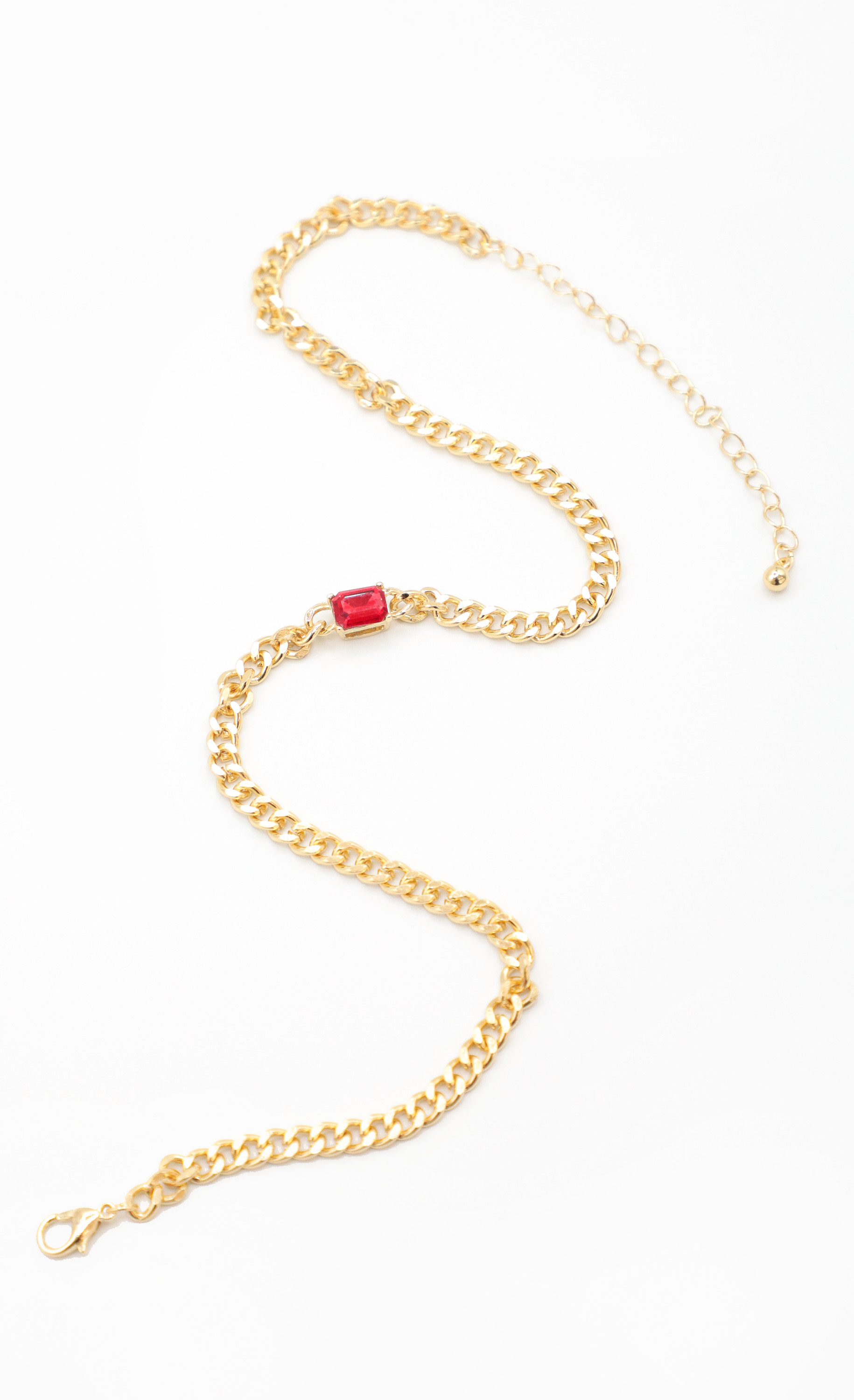 Hot Stuff Necklace in Gold