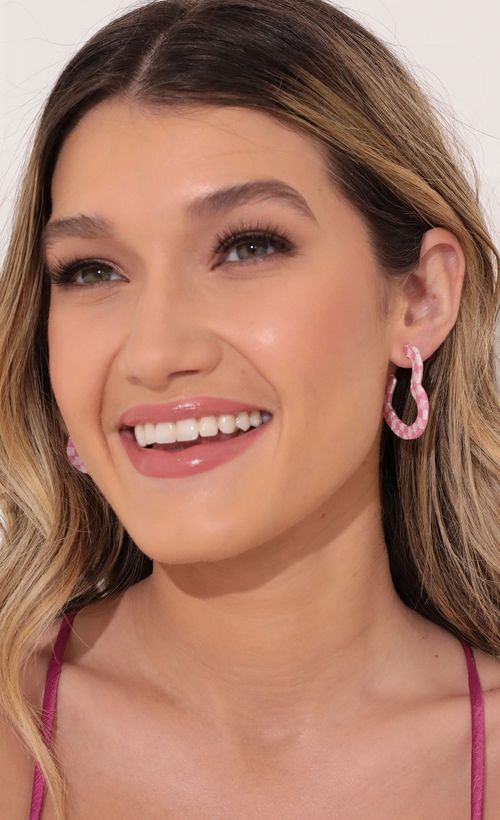 Picture Check Me Out Earrings in Pink. Source: https://media.lucyinthesky.com/data/Jan22_2/500xAUTO/1V9A10353.JPG