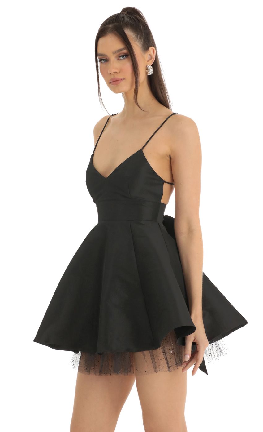 Picture Maliyah Fit and Flare Dress in Black. Source: https://media.lucyinthesky.com/data/Jan23/850xAUTO/b38d2ce0-2eb3-4148-959f-bdef7f54d971.jpg