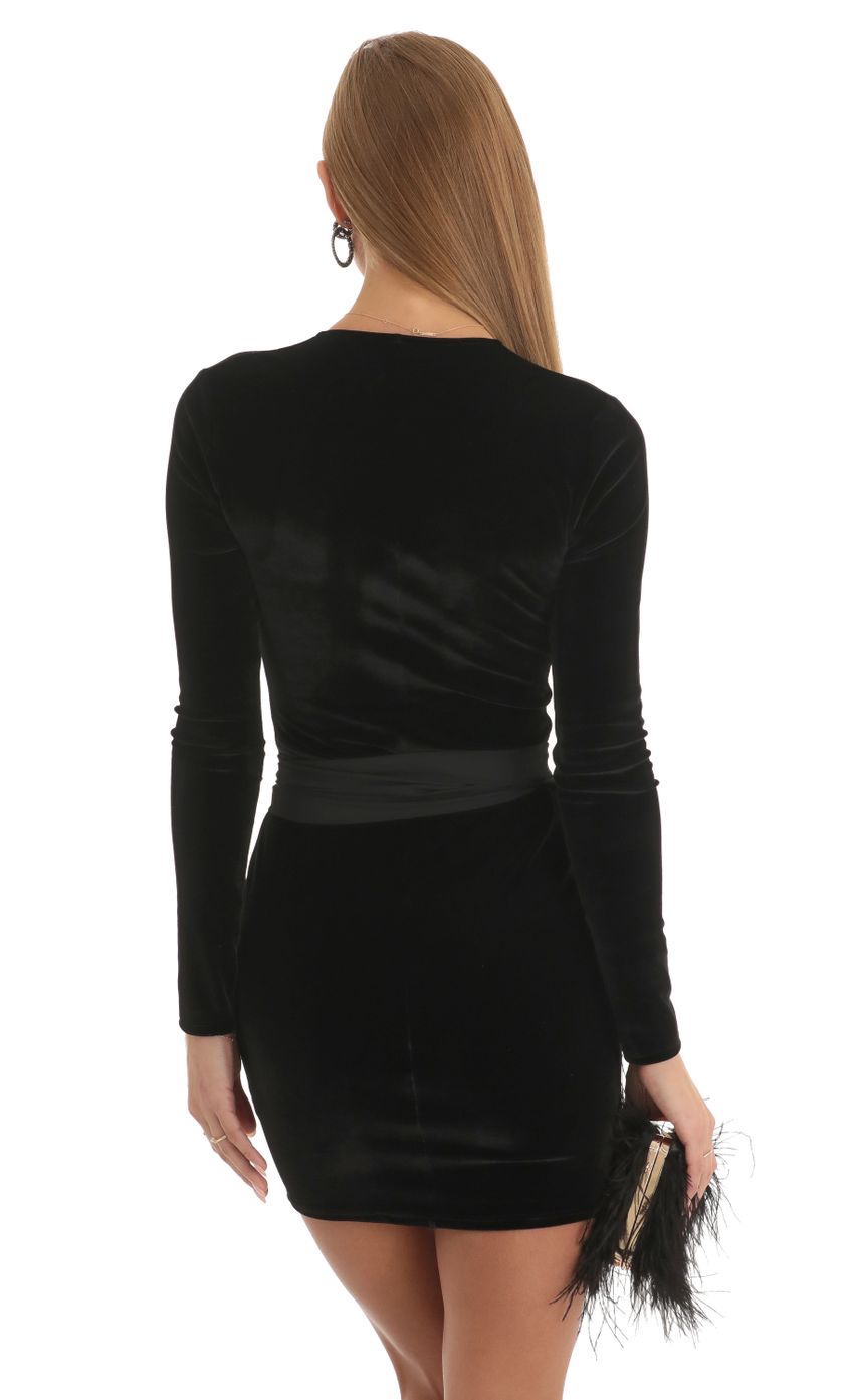 Picture Noah Velvet V-Neck Dress in Black. Source: https://media.lucyinthesky.com/data/Jan23/850xAUTO/f4a5bda5-1761-4a73-93c5-737ce1b7f8de.jpg