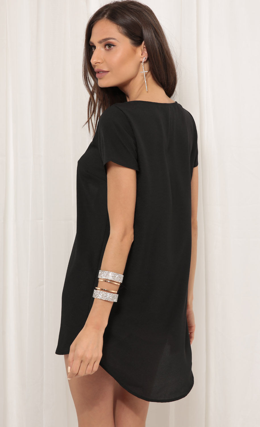 Party dresses > Shimmer Peek-a-boo Plunge Shift Dress