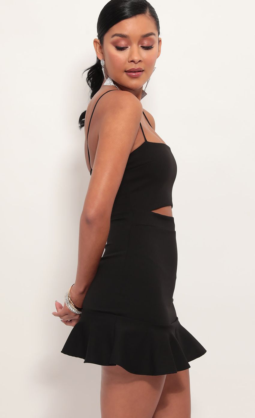 Picture Reilly Cutout Ruffle Dress in Black. Source: https://media.lucyinthesky.com/data/Jul19_1/850xAUTO/781A8330.JPG