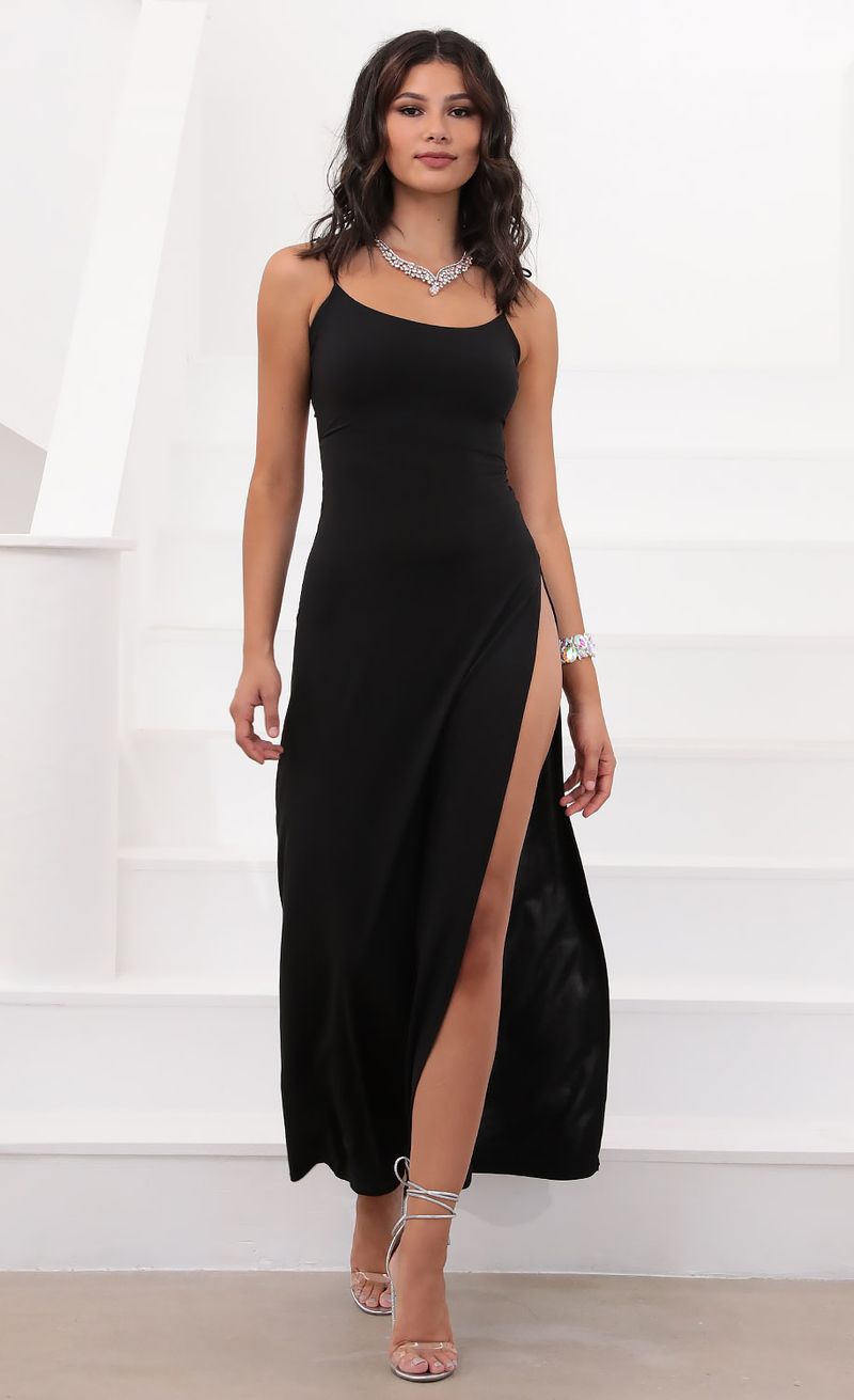 Picture Marlena Ties Maxi in Black. Source: https://media.lucyinthesky.com/data/Jul20_2/800xAUTO/781A9877.JPG