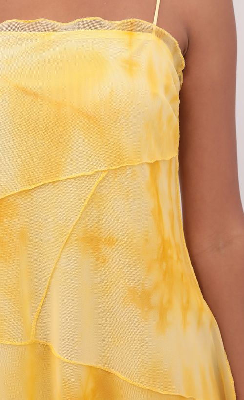 Picture Ade Patchwork Mesh Dress in Yellow Tie Dye. Source: https://media.lucyinthesky.com/data/Jul21_1/500xAUTO/1V9A2294.JPG