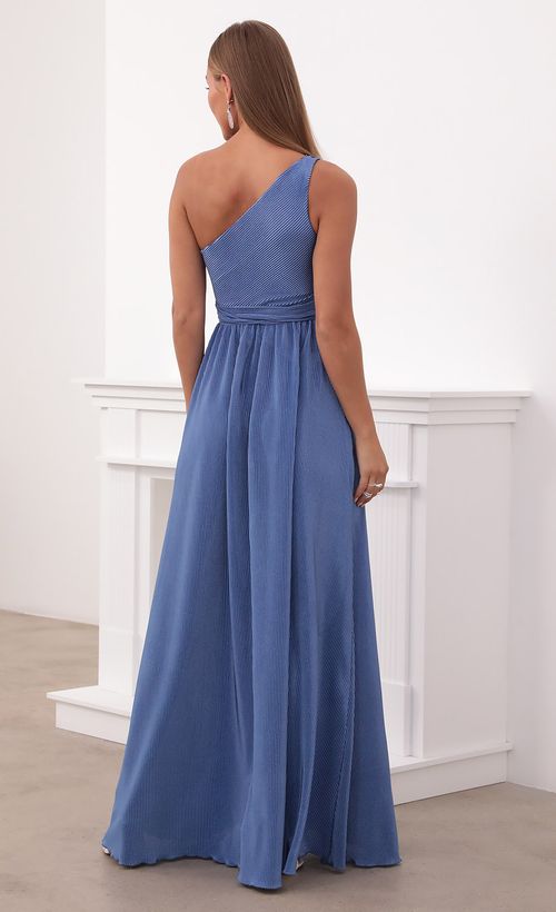 Picture Olympia One Shoulder Pleated Dress in Periwinkle Blue. Source: https://media.lucyinthesky.com/data/Jul21_2/500xAUTO/1V9A0058.JPG